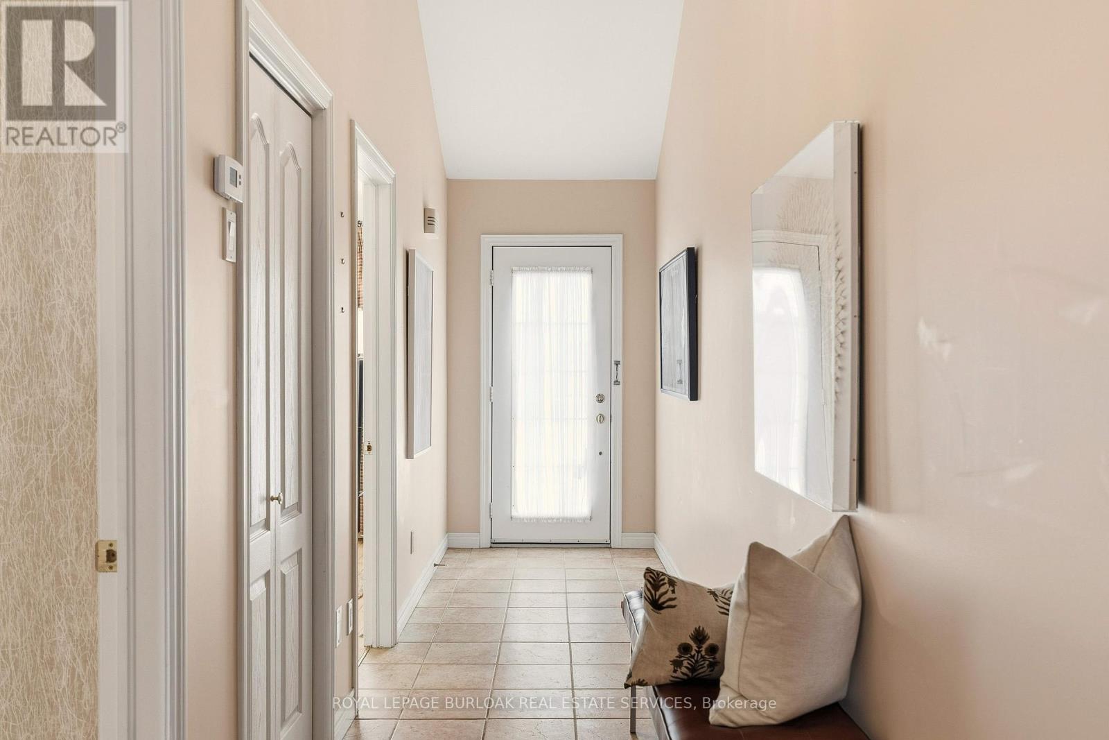 30 - 47 Main Street N, Hamilton, Ontario  L9H 2P7 - Photo 5 - X12770846