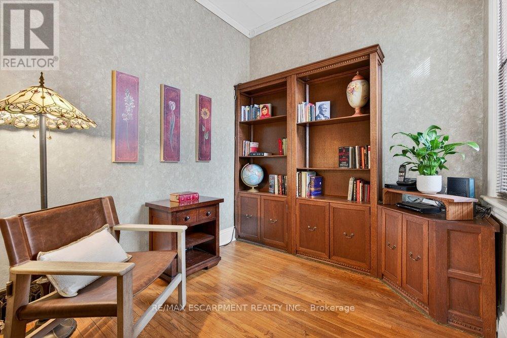 139 Queen Street S, Hamilton, Ontario  L8P 3S3 - Photo 24 - X12770962