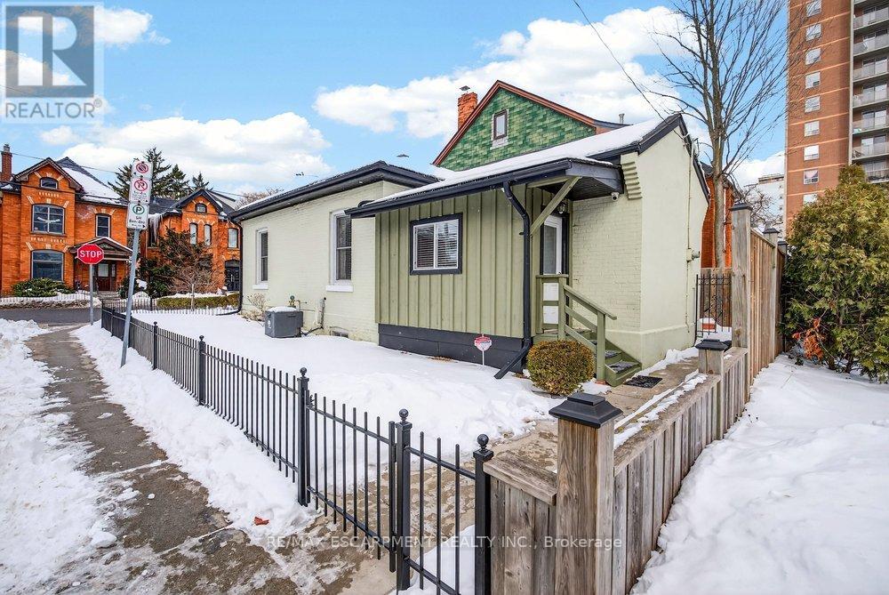 139 Queen Street S, Hamilton, Ontario  L8P 3S3 - Photo 33 - X12770962