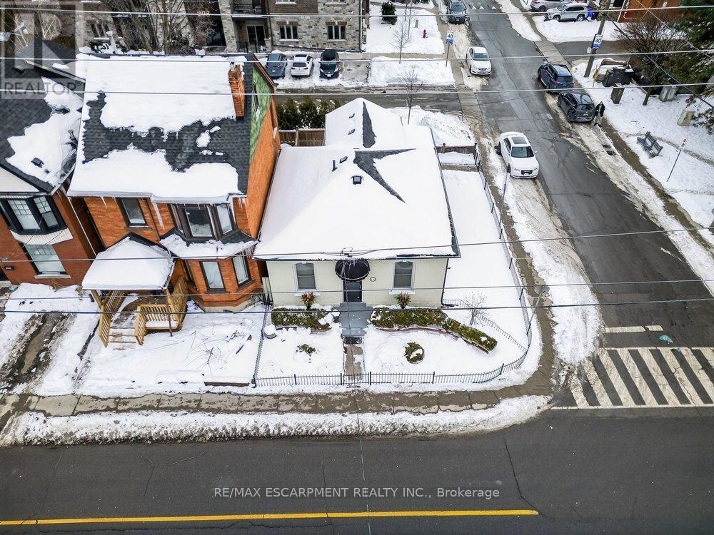 139 Queen Street S, Hamilton, Ontario  L8P 3S3 - Photo 35 - X12770962