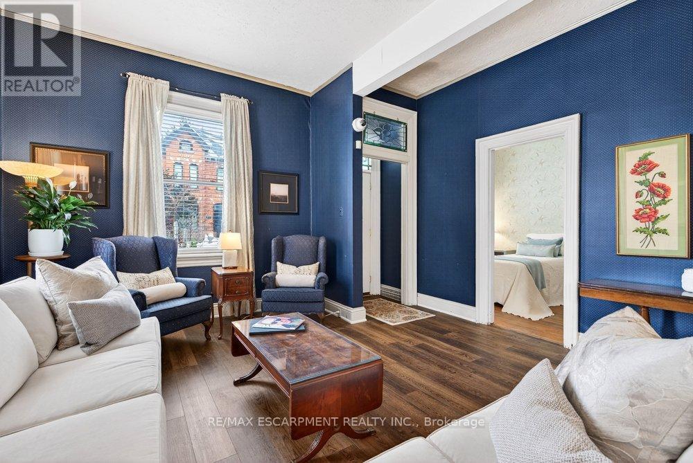 139 Queen Street S, Hamilton, Ontario  L8P 3S3 - Photo 9 - X12770962