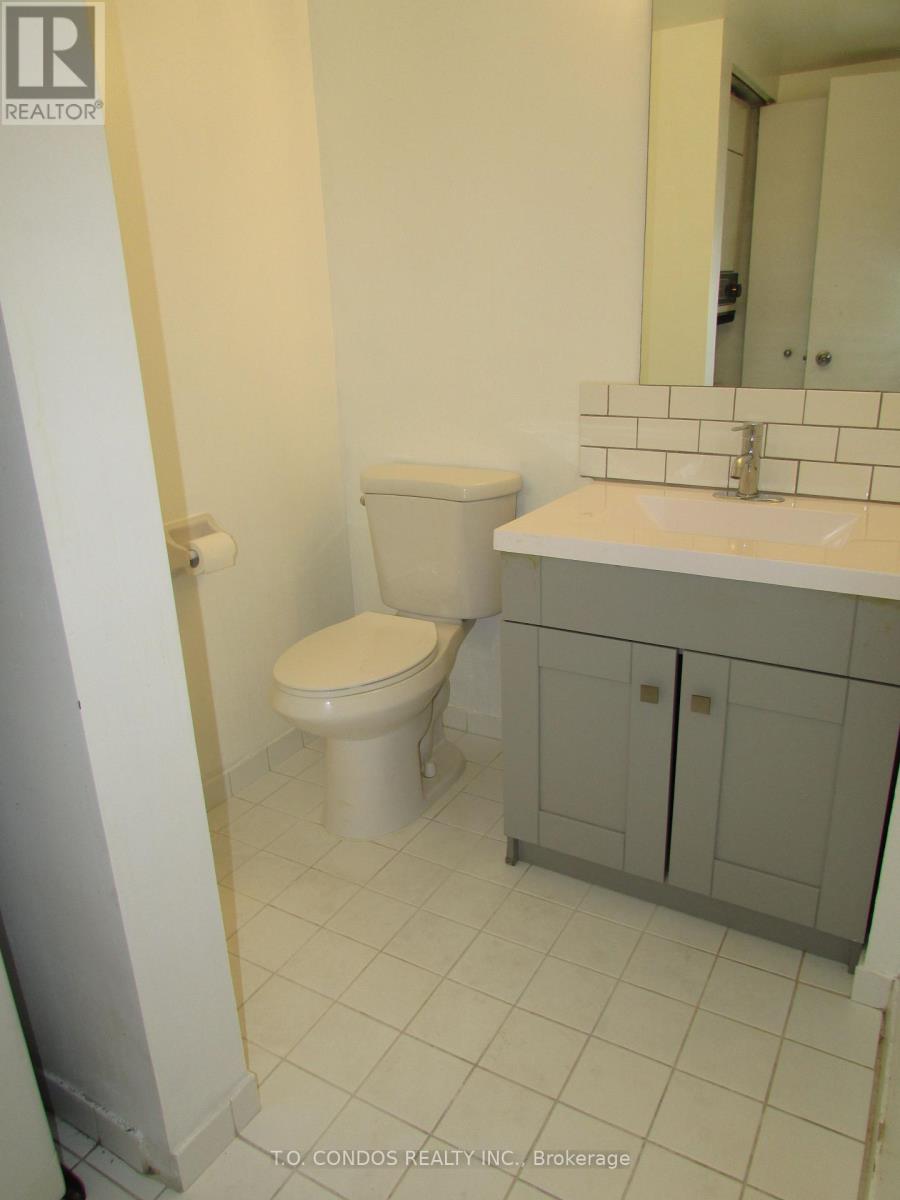 809 - 1001 Bay Street, Toronto, Ontario  M5S 3A6 - Photo 5 - C12770172