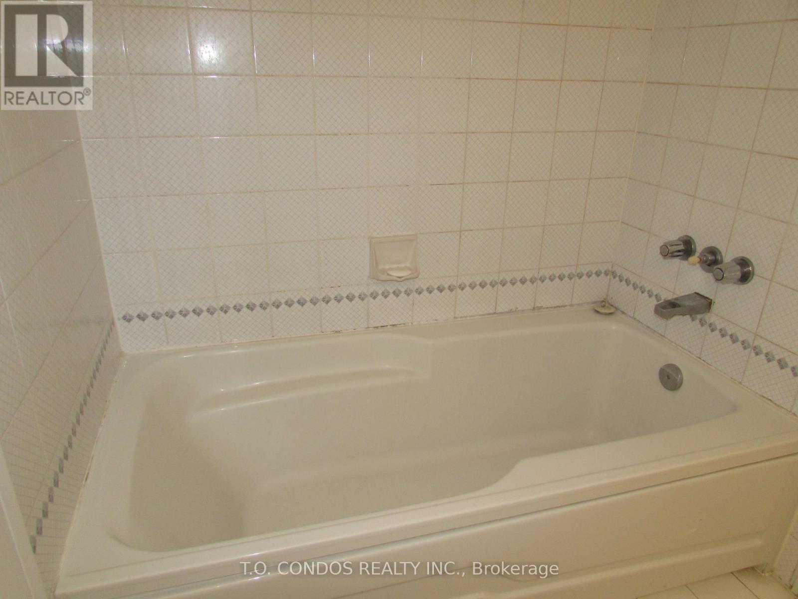 809 - 1001 Bay Street, Toronto, Ontario  M5S 3A6 - Photo 10 - C12770172