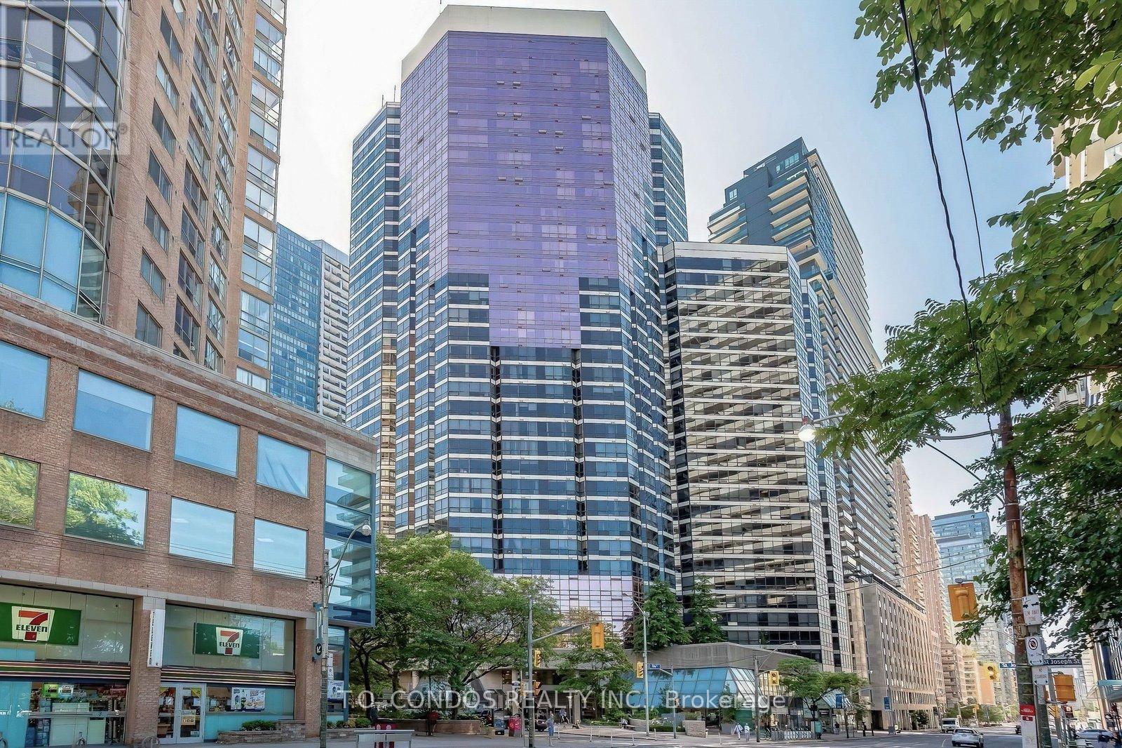 809 - 1001 BAY STREET, Toronto, Ontario