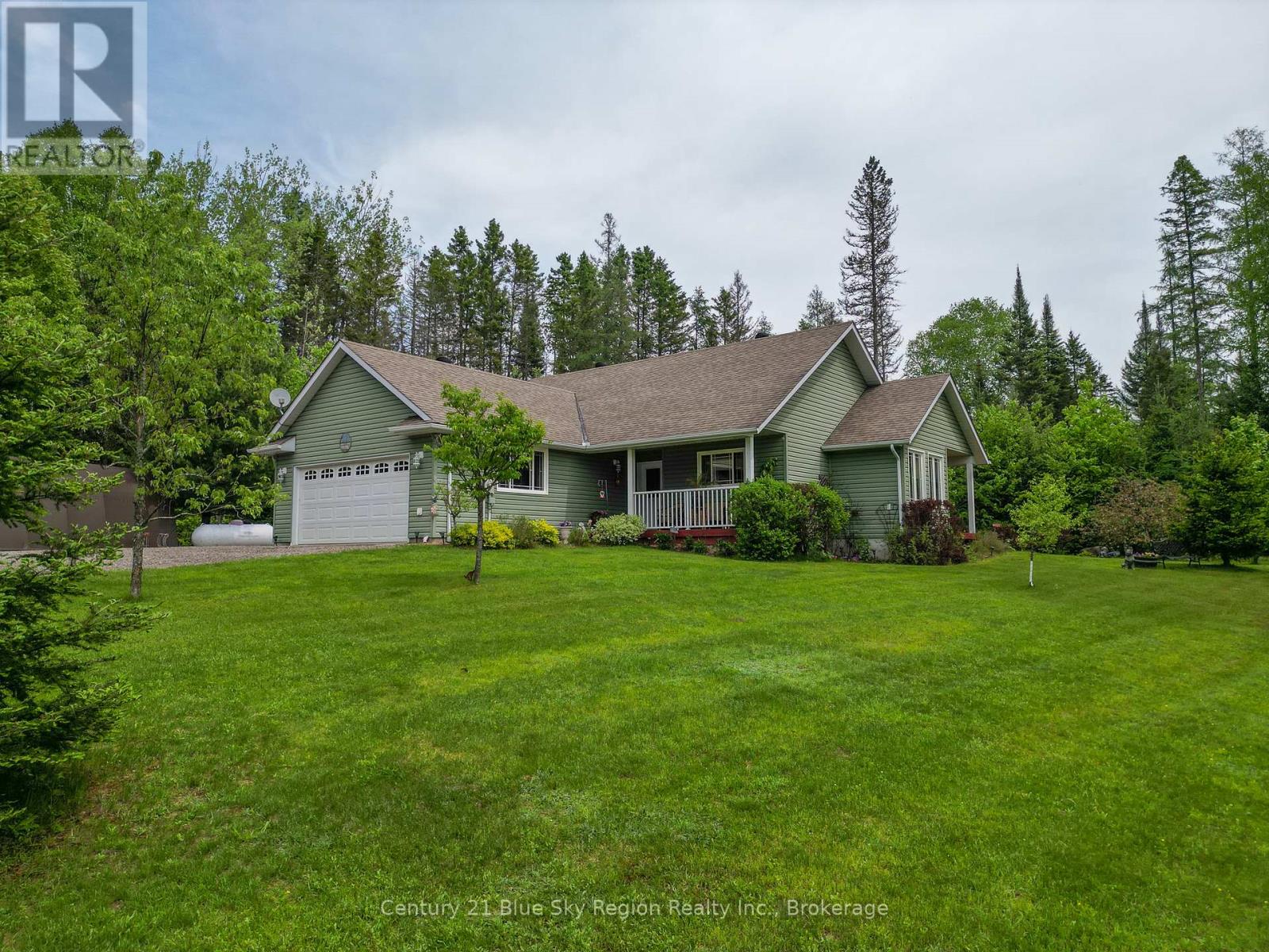 220 Hummel Line, Powassan, Ontario  P0H 2L0 - Photo 2 - X12771168