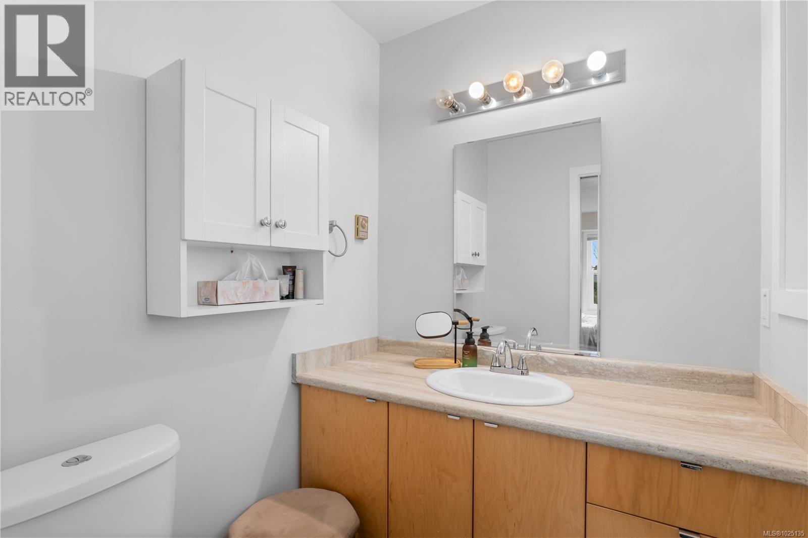 1920 St. Ann St, Oak Bay, British Columbia  V8R 5W1 - Photo 18 - 1025135