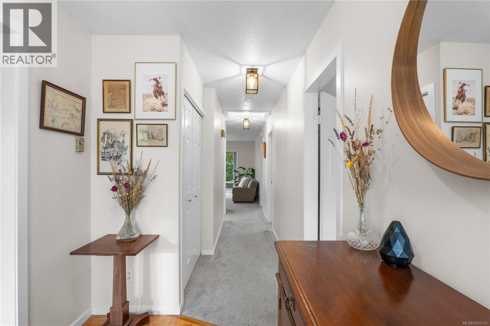 1920 St. Ann St, Oak Bay, British Columbia  V8R 5W1 - Photo 3 - 1025135