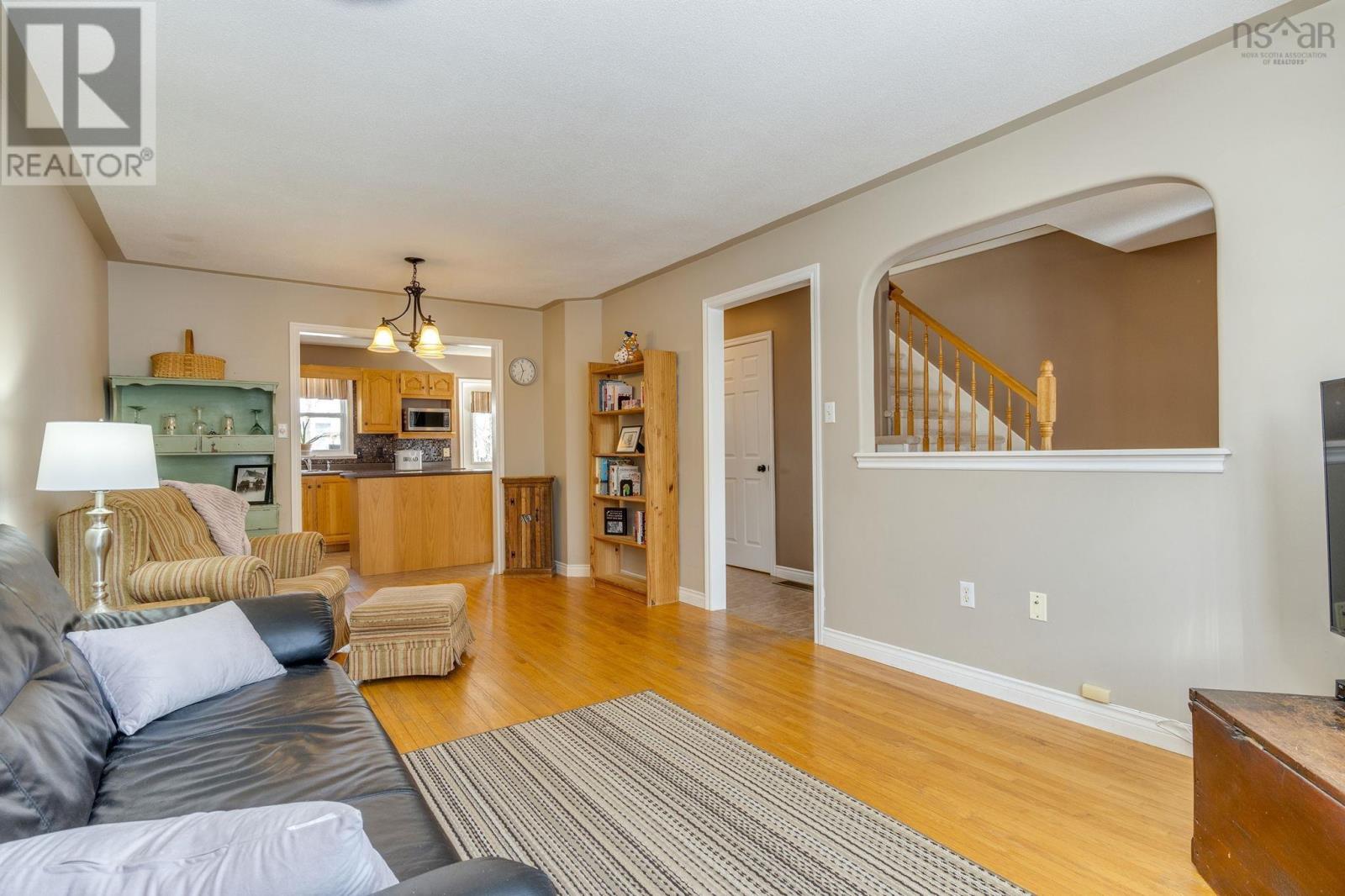 10 Kaytyon Court, Bedford, Nova Scotia  B4A 4H4 - Photo 7 - 202602408