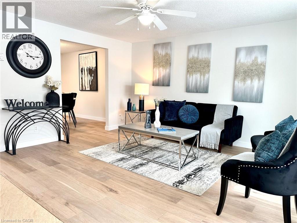 545 Parkview Crescent, Cambridge, Ontario  N3H 4Z9 - Photo 3 - 40803709