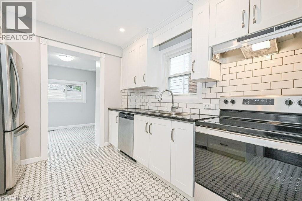 367 Victoria Street S Unit# Main Floor Bedroom, Kitchener, Ontario  N2M 3A4 - Photo 4 - 40803647