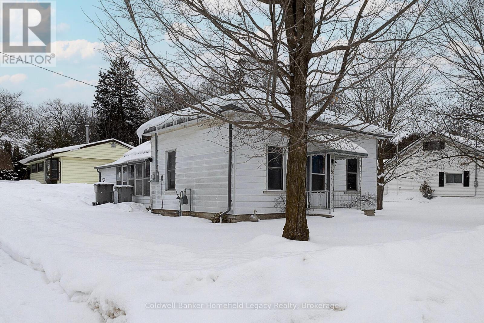 36 Thomas Street S, St. Marys, Ontario  N0M 2V0 - Photo 2 - X12771062