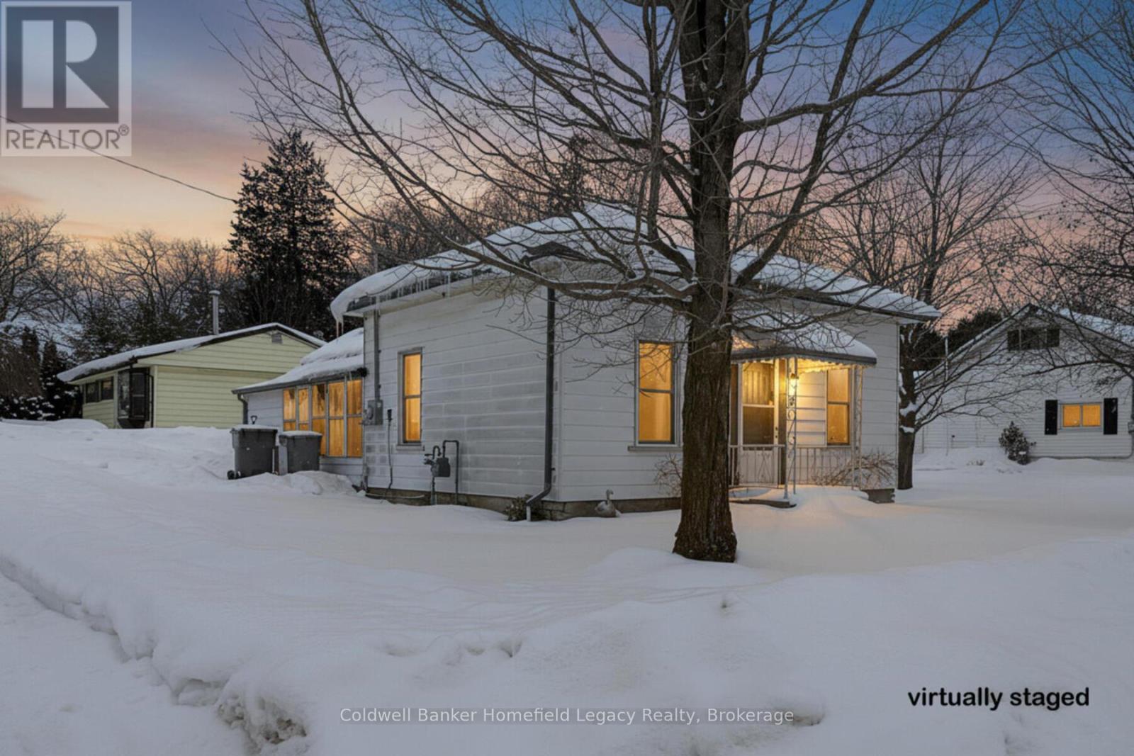 36 Thomas Street S, St. Marys, Ontario  N0M 2V0 - Photo 5 - X12771062