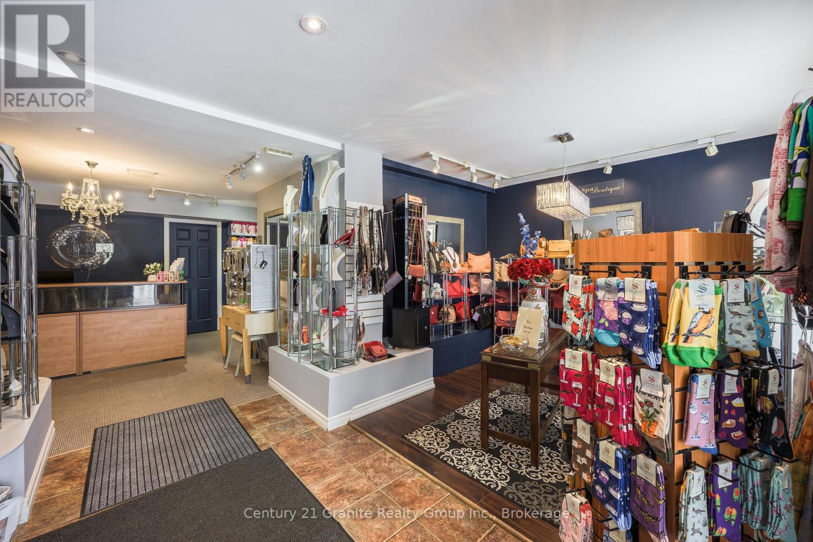 152 Highland Street, Dysart Et Al, Ontario  K0M 1S0 - Photo 4 - X12771076