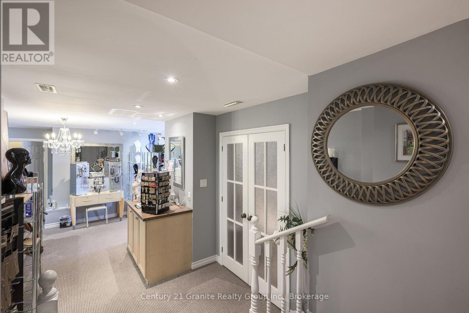 152 Highland Street, Dysart Et Al, Ontario  K0M 1S0 - Photo 8 - X12771076