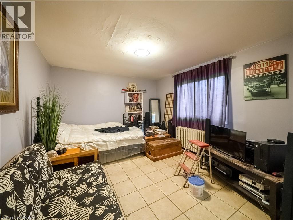 84 Sheridan Street, Brantford, Ontario  N3T 2R4 - Photo 12 - 40802879