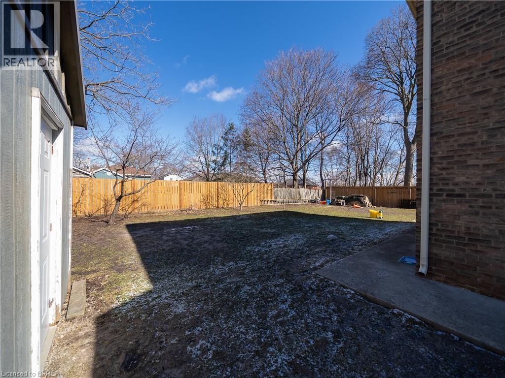 84 Sheridan Street, Brantford, Ontario  N3T 2R4 - Photo 18 - 40802879