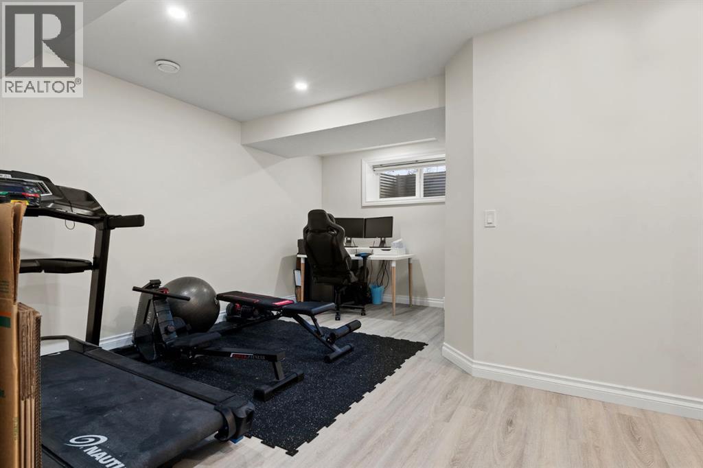 10 Emberside Link, Cochrane, Alberta  T4C 3A9 - Photo 30 - A2276985