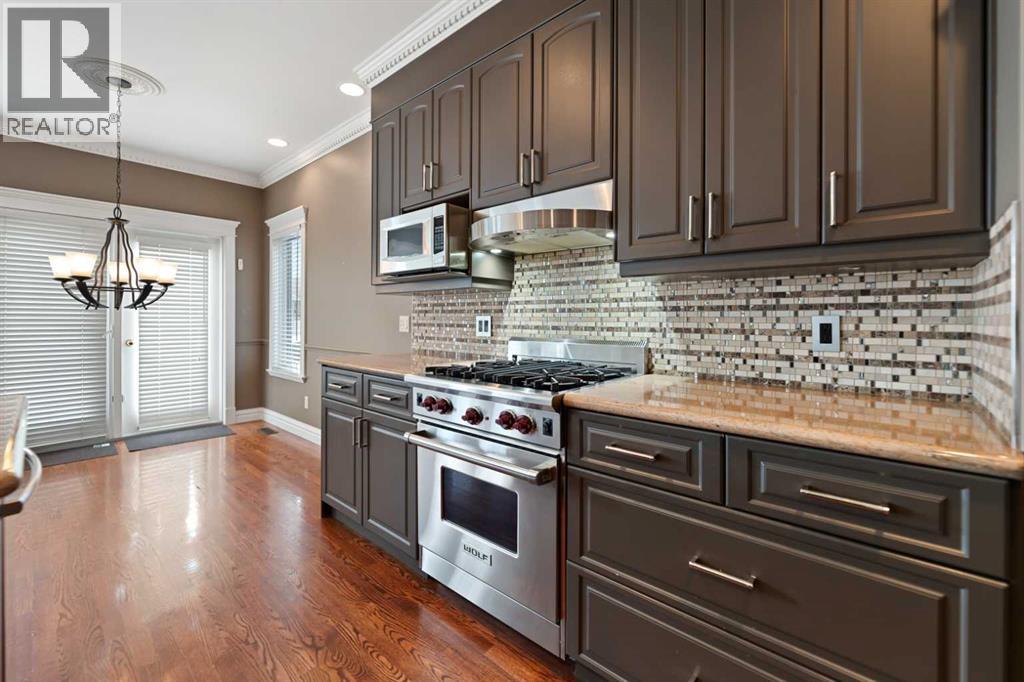 322 Signature Court Sw, Calgary, Alberta  T3H 3H9 - Photo 5 - A2283712