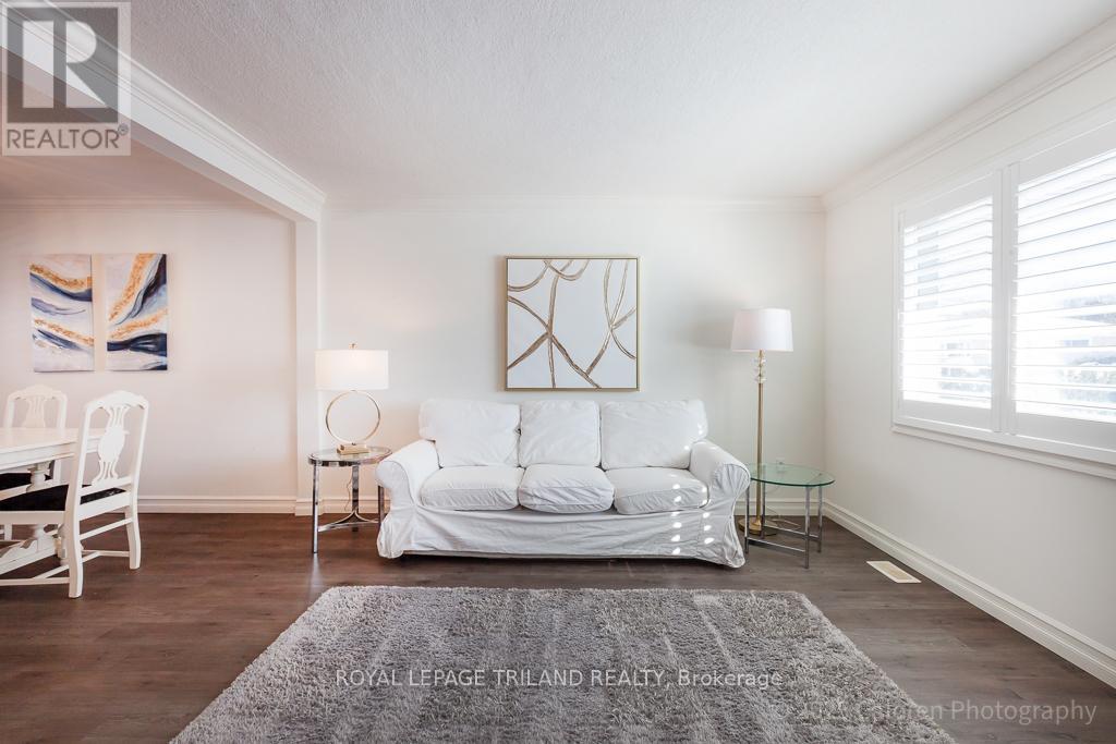 1058 Chippewa Drive, London East, Ontario  N5V 2T7 - Photo 11 - X12771112