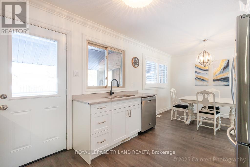 1058 Chippewa Drive, London East, Ontario  N5V 2T7 - Photo 20 - X12771112