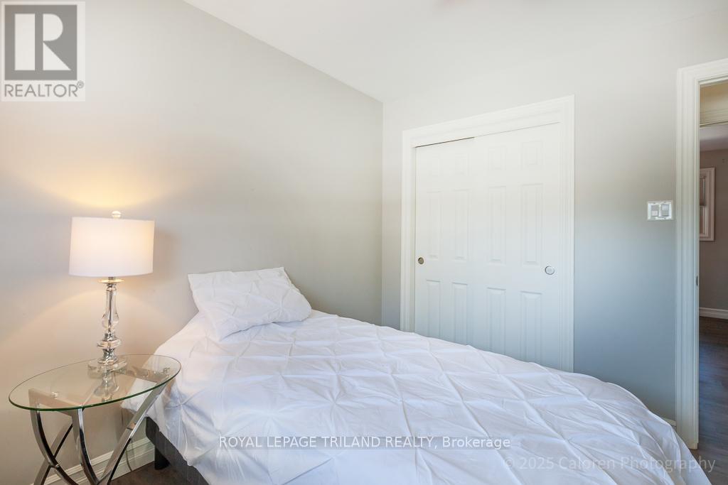 1058 Chippewa Drive, London East, Ontario  N5V 2T7 - Photo 28 - X12771112