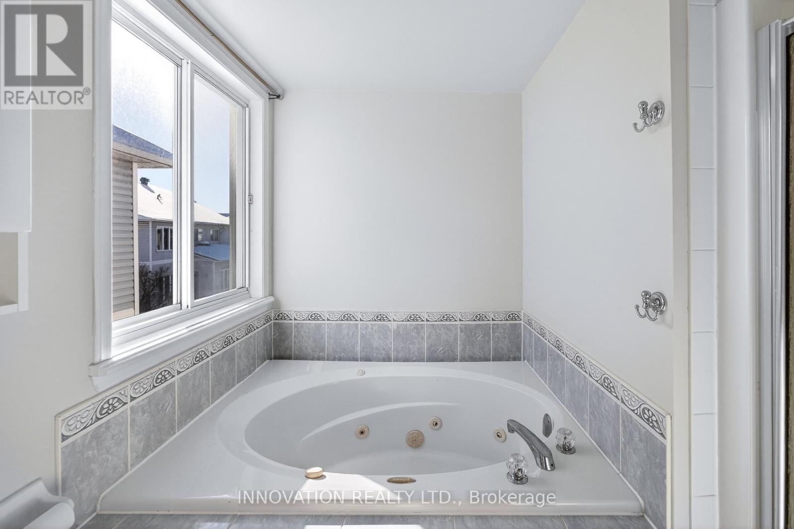 966 Goose River Avenue, Ottawa, Ontario  K1V 1T7 - Photo 27 - X12771084