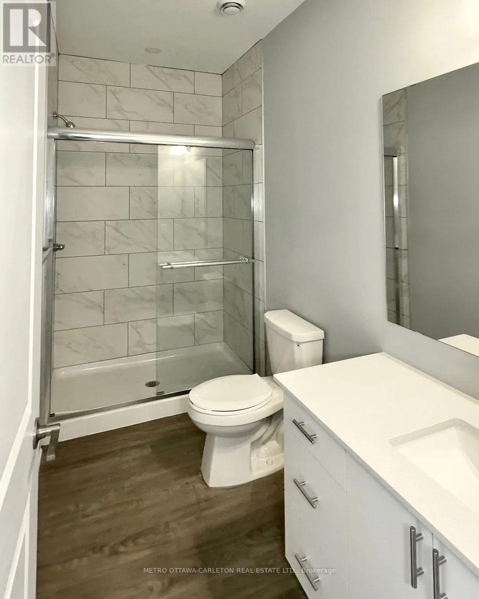 214 - 2396 Cleroux Crescent, Ottawa, Ontario  K1W 1A2 - Photo 11 - X12771136