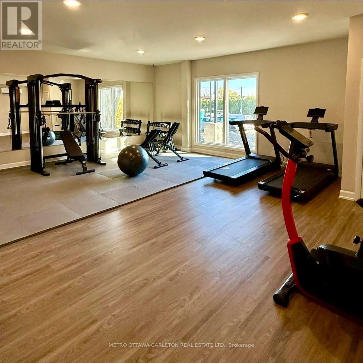 214 - 2396 Cleroux Crescent, Ottawa, Ontario  K1W 1A2 - Photo 13 - X12771136