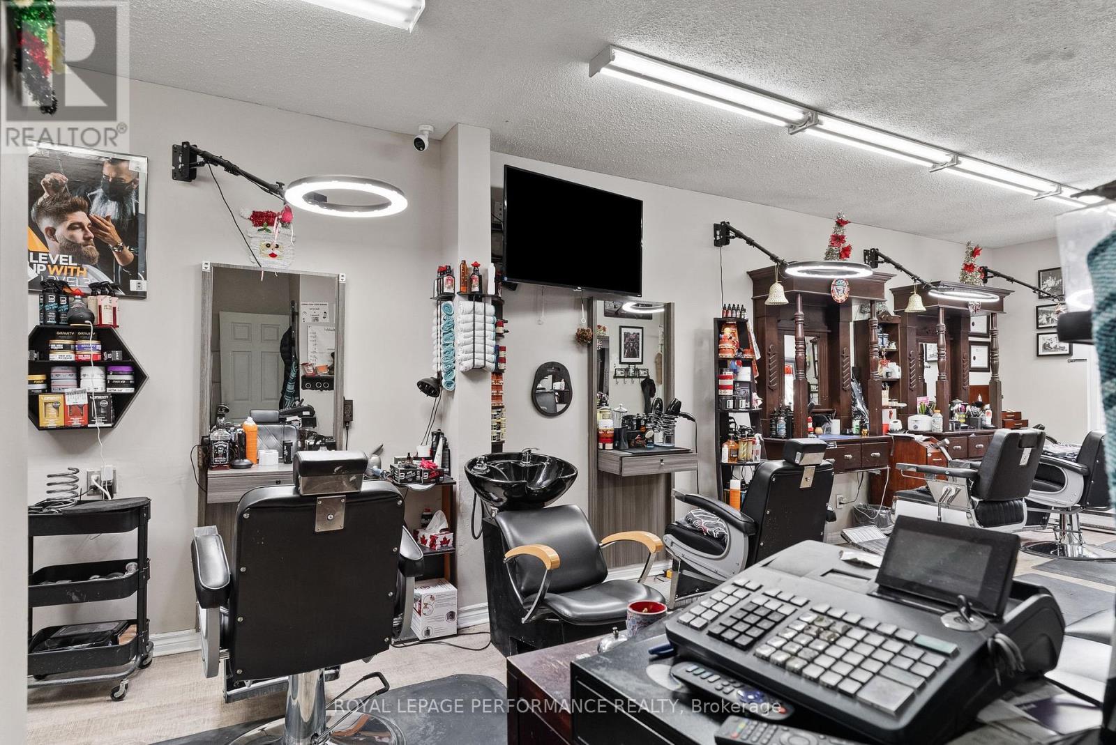 Unit #a - 235 Laurier Avenue E, Ottawa, Ontario  K1N 7S2 - Photo 11 - X12771154