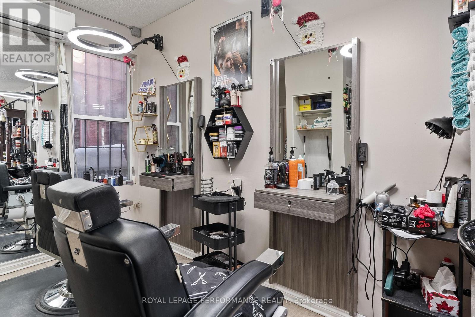 Unit #a - 235 Laurier Avenue E, Ottawa, Ontario  K1N 7S2 - Photo 12 - X12771154