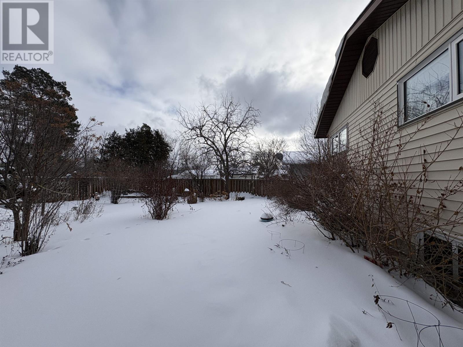 558 Elm Ave, Fort Frances, Ontario  P9A 3J4 - Photo 39 - TB2600144