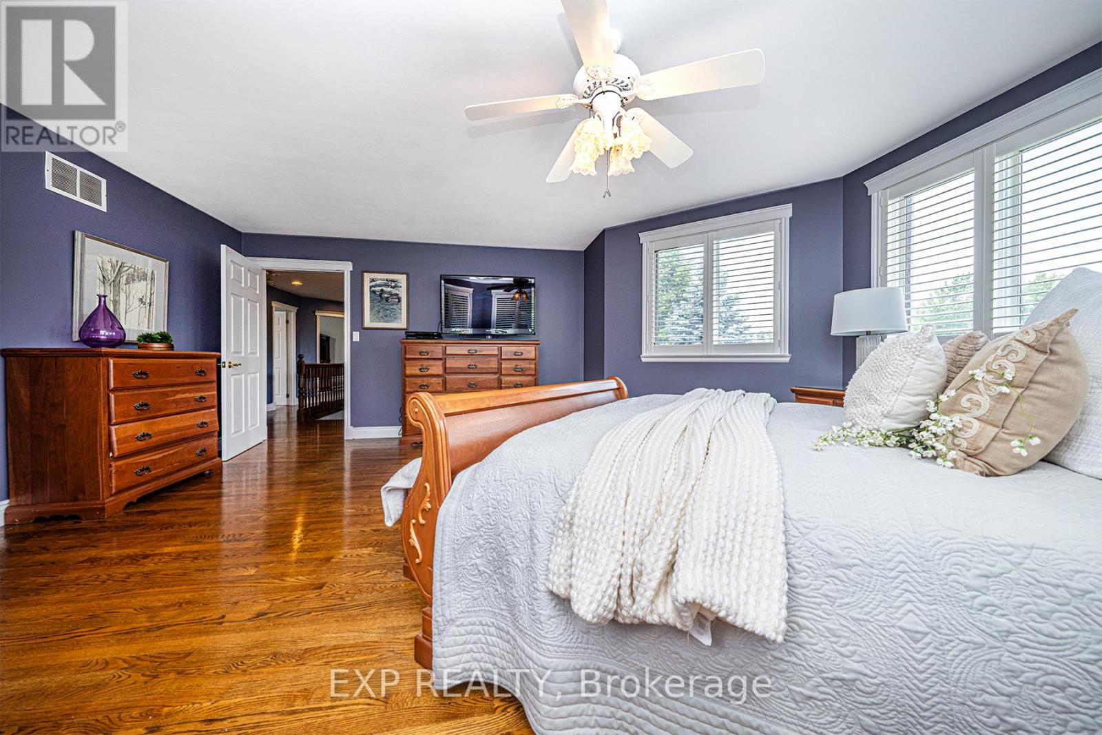 16 Audubon Way, Georgina (Baldwin), Ontario  L0E 1A0 - Photo 24 - N12685672