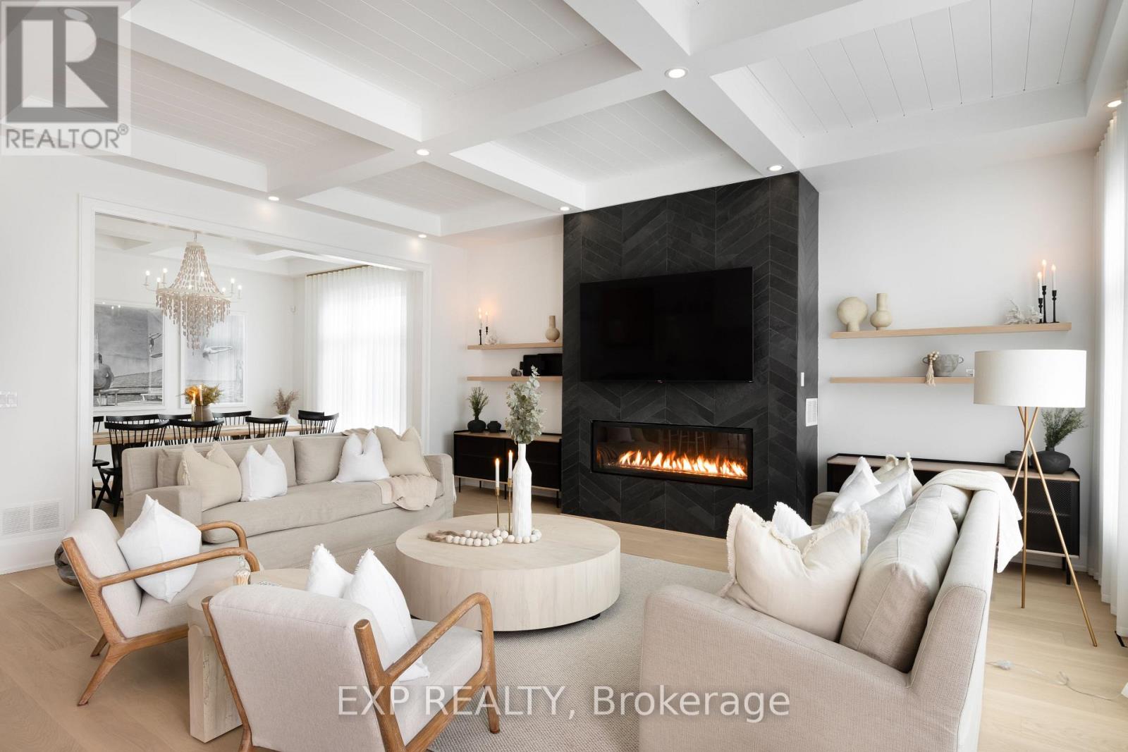 25 Pinery Lane, Georgina (Sutton & Jackson's Point), Ontario  L0E 1L0 - Photo 14 - N12747478