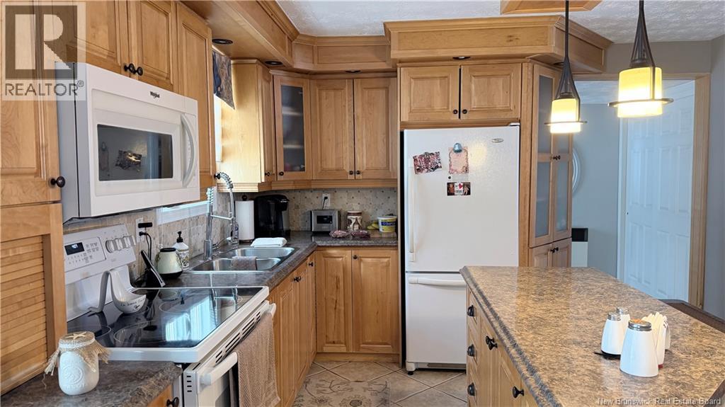 7 Lebel Street, Saint-François-De-Madawaska, New Brunswick  E7A 1E3 - Photo 6 - NB133375