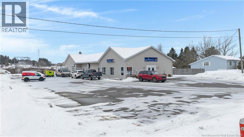 1210 Loch Lomond Road, Saint John, New Brunswick  E2J 1Z6 - Photo 1 - NB133105