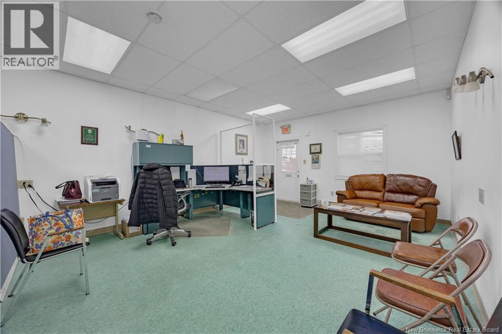 1210 Loch Lomond Road, Saint John, New Brunswick  E2J 1Z6 - Photo 16 - NB133105