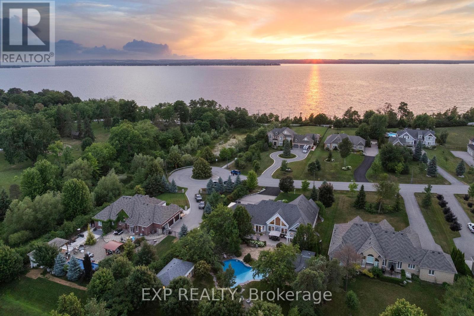 3 Wolford Court, Georgina (Historic Lakeshore Communities), Ontario  L4P 0B1 - Photo 5 - N12756560