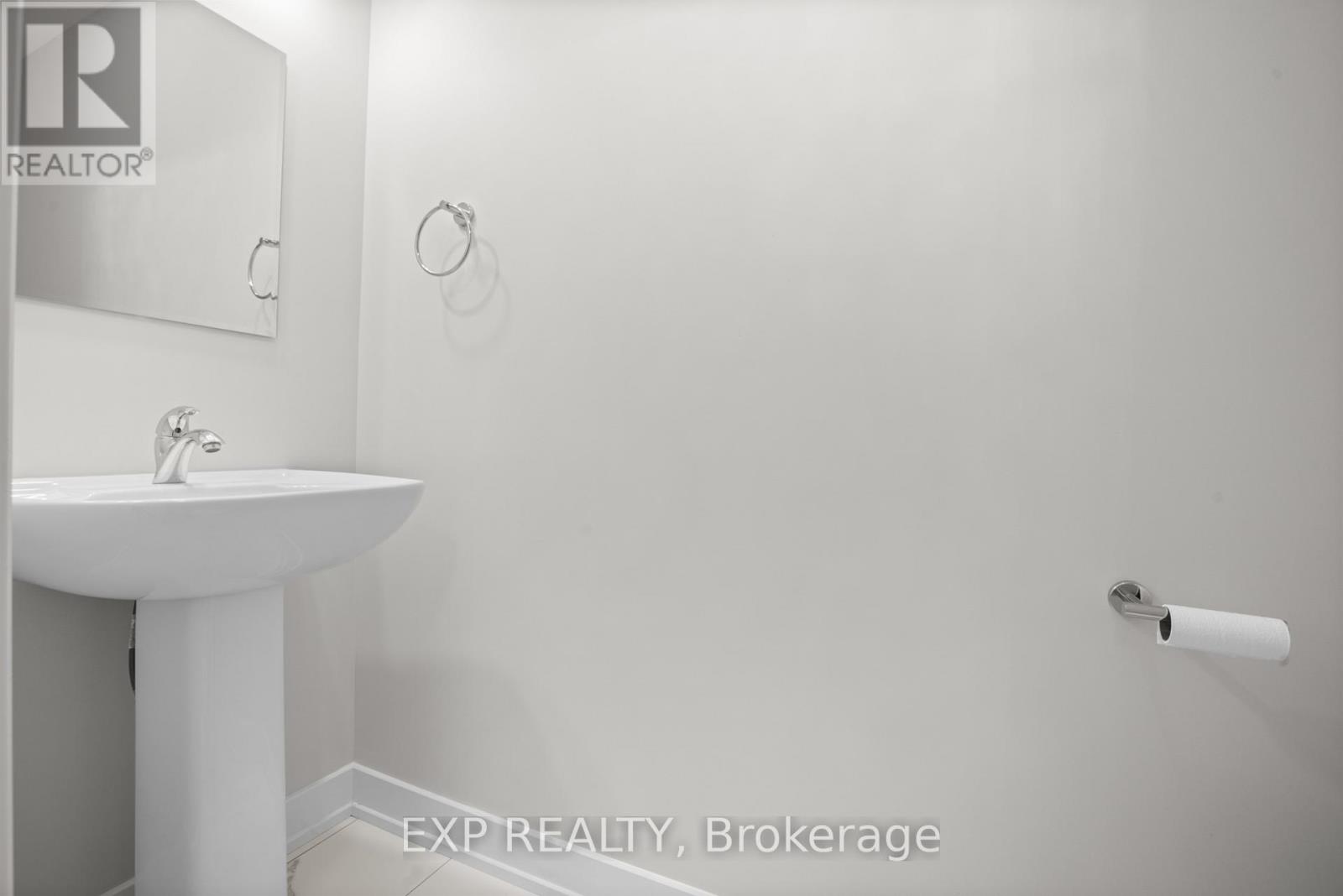 75 Chateauguay Street, Russell, Ontario  K0A 2M0 - Photo 45 - X12688018