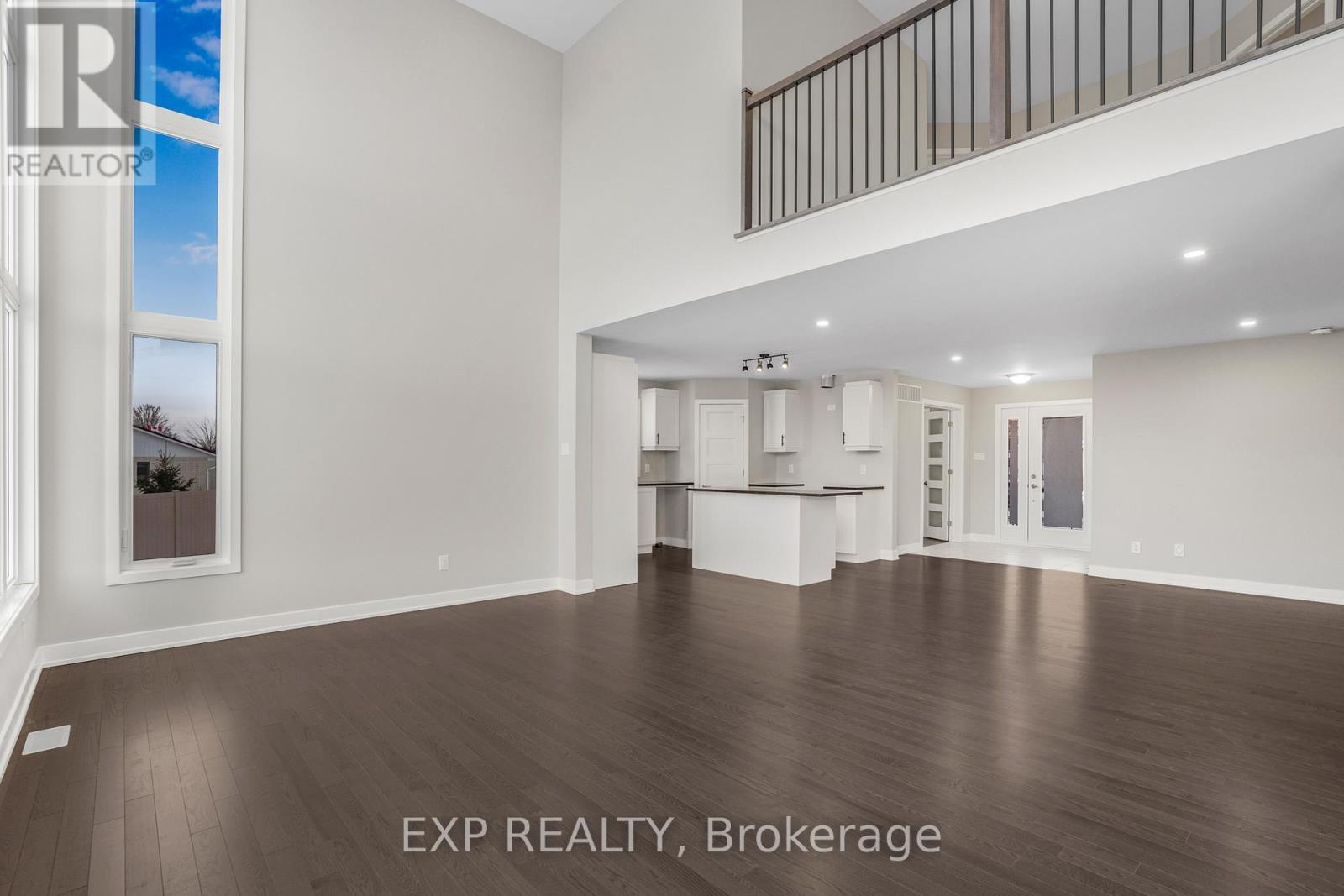 63 Chateauguay Street, Russell, Ontario  K0A 1W0 - Photo 15 - X12688048