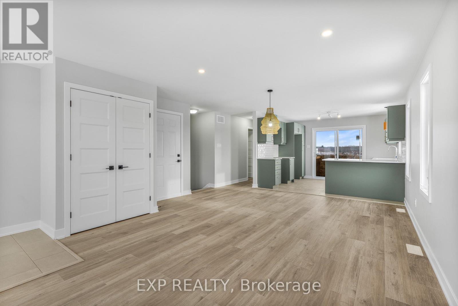 983 Katia Street, The Nation, Ontario  K0A 2M0 - Photo 8 - X12688066