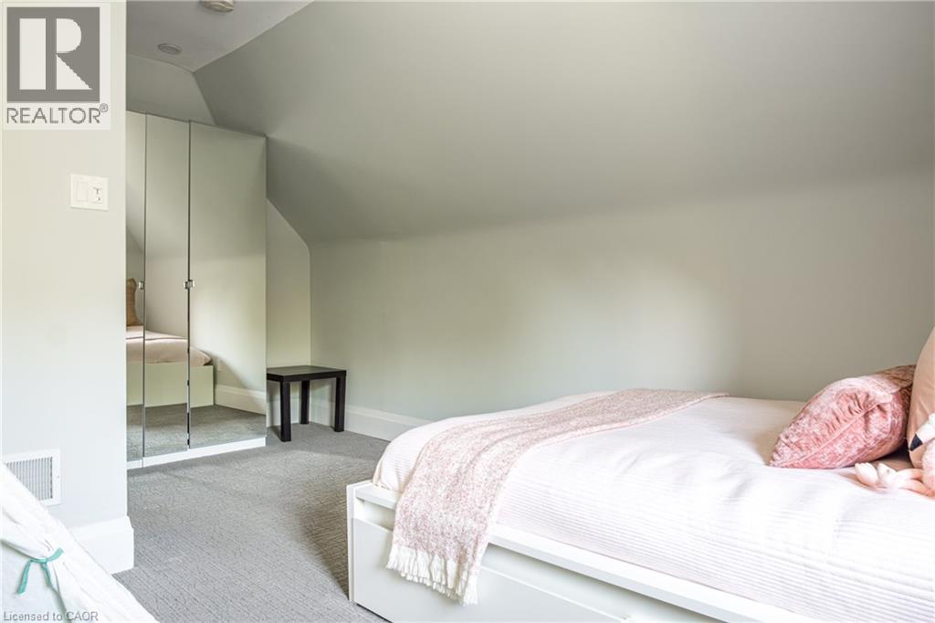 3 Oakwood Place, Hamilton, Ontario  L8S 4C9 - Photo 30 - 40763131