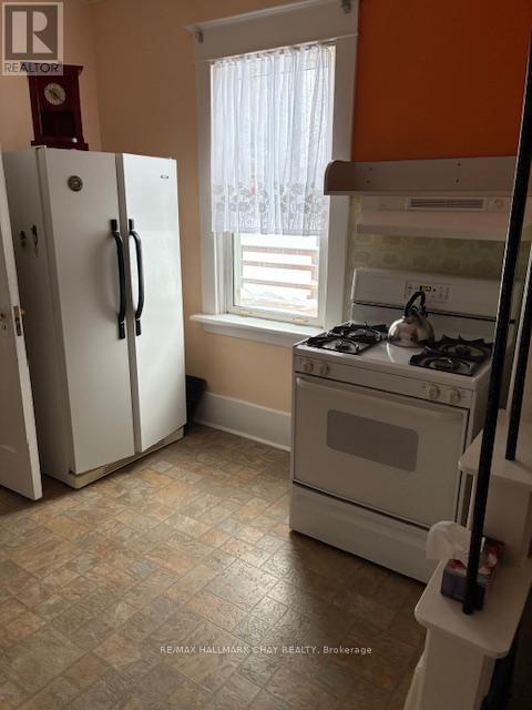 213 Dominion Drive, Clearview, Ontario  L0M 1S0 - Photo 34 - S12752436