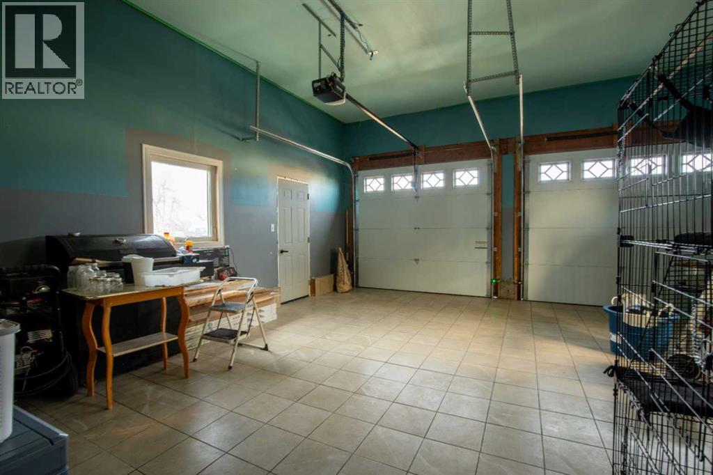 5018 42 Avenue, Taber, Alberta  T1G 1A6 - Photo 39 - A2284209