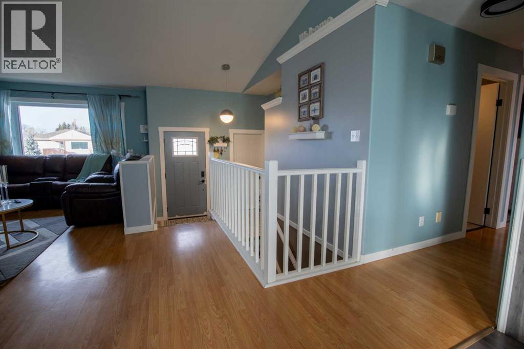 5018 42 Avenue, Taber, Alberta  T1G 1A6 - Photo 7 - A2284209