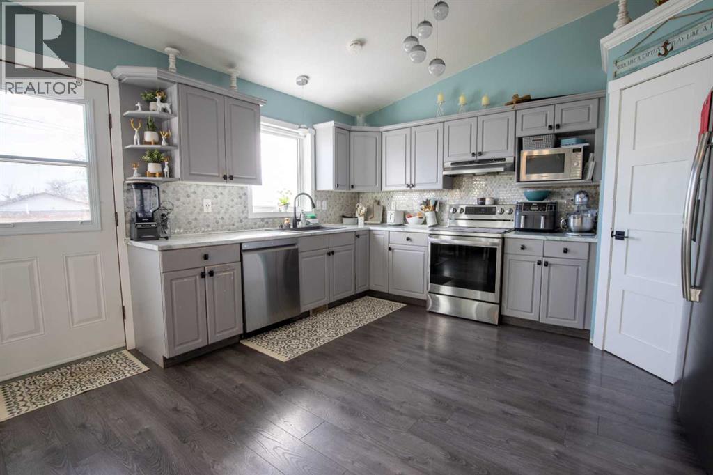 5018 42 Avenue, Taber, Alberta  T1G 1A6 - Photo 14 - A2284209