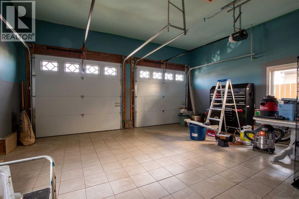 5018 42 Avenue, Taber, Alberta  T1G 1A6 - Photo 40 - A2284209