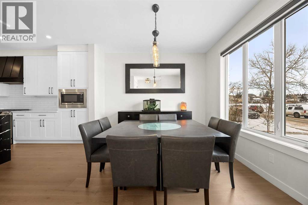 4635 79 Street Nw, Calgary, Alberta  T3B 2P1 - Photo 4 - A2277955