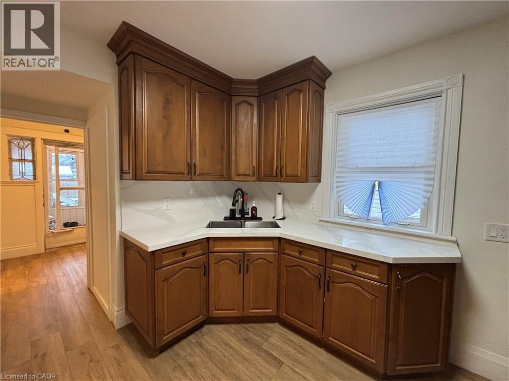 69 Roxborough Avenue Unit# Upper, Hamilton, Ontario  L8L 1Y2 - Photo 5 - 40803728