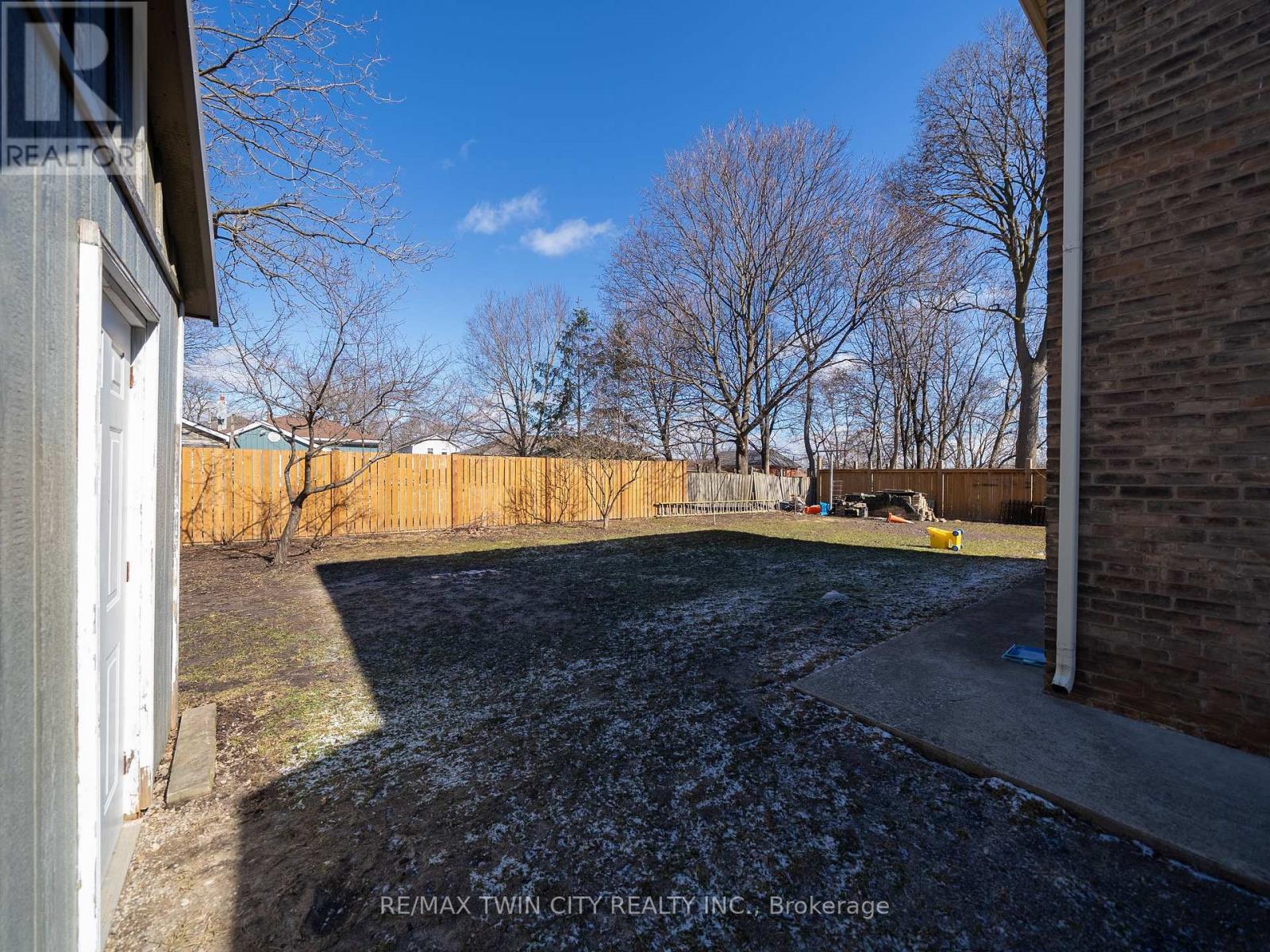 84 Sheridan Street, Brantford, Ontario  N3T 2R4 - Photo 18 - X12770960