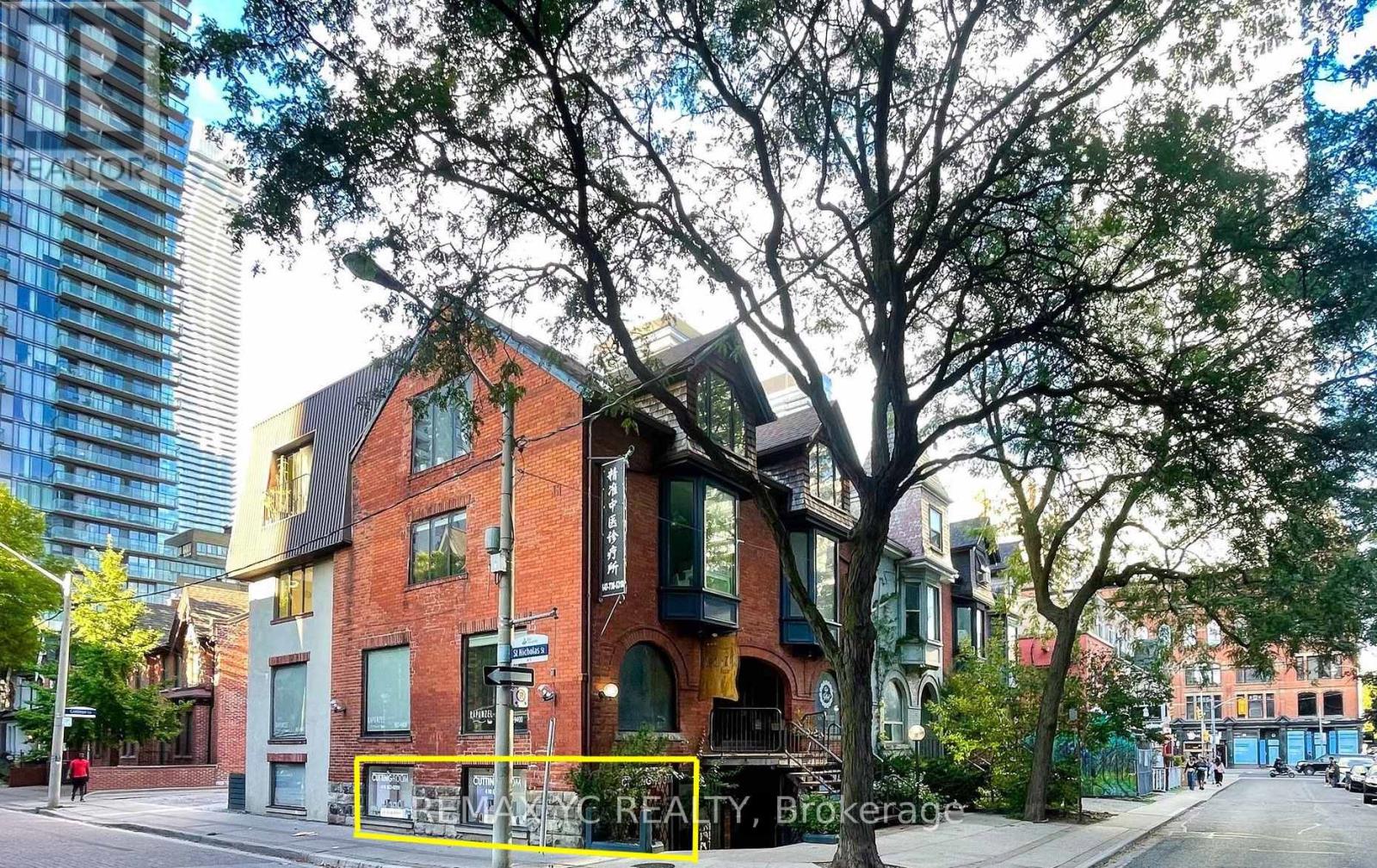 Lower F1 - 14 Irwin Avenue, Toronto, Ontario  M4Y 1K9 - Photo 2 - C12771138
